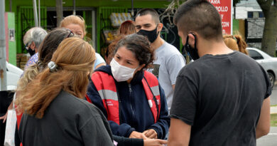 Volvió el programa Tigre con Vos: vecinos y vecinas recibieron asesoramiento del Municipio sin moverse de su barrio Volvió el programa Tigre con Vos: vecinos y vecinas recibieron asesoramiento del Municipio sin moverse de su barrio