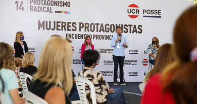 Apoyo a Gustavo Posse de mujeres radicales Apoyo a Gustavo Posse de mujeres radicales