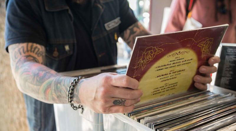 Vuelve la feria de discos de vinilos para los amantes de la música