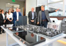 Zamora visitó la empresa Grupo Multi y conoció sus desarrollos en energía solar