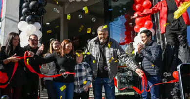 Nardini reafirma la importancia de impulsar el comercio local en la inauguración de Electro Norte Nardini reafirma la importancia de impulsar el comercio local en la inauguración de Electro Norte