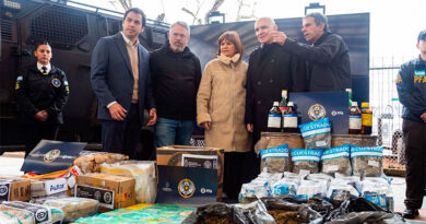 Patricia Bullrich y José Luis Espert visitaron San Isidro Patricia Bullrich y José Luis Espert visitaron San Isidro