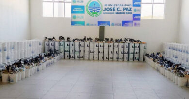 Con fondos 100% municipales la comuna trabaja en la refacción de las escuelas del distrito