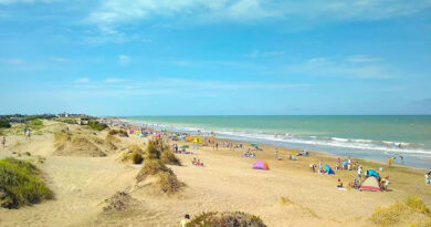 La playa oculta a media hora de La Feliz que cautiva a los turistas con su tranquilidad