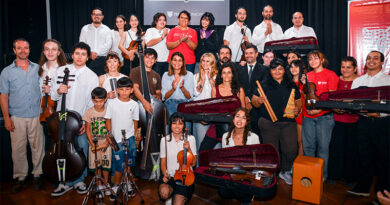 Con motivo de promover la cultura, el Municipio de Tigre formalizó la entrega de instrumentos musicales a sus Orquestas Infanto Juveniles Con motivo de promover la cultura, el Municipio de Tigre formalizó la entrega de instrumentos musicales a sus Orquestas Infanto Juveniles