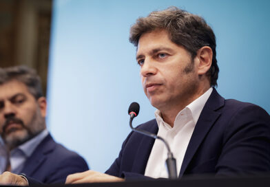 Kicillof: “La Provincia y los municipios no les vamos a dar la espalda a los bonaerenses”