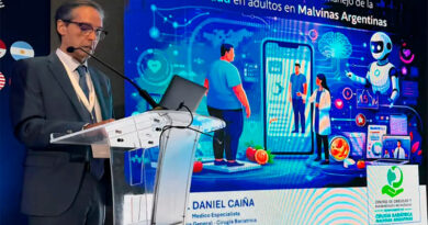 Malvinas Argentinas presentó “Malvibot” en el Congreso Internacional de Cirugía en República Dominicana
