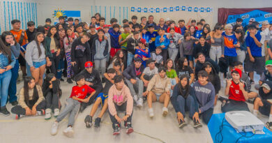 Ex Combatientes de Malvinas charlaron con jóvenes del programa educativo municipal