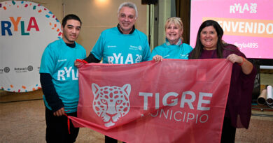 Benavídez: Julio Zamora acompañó la apertura del Seminario de Liderazgo para Jóvenes del Rotary Internacional