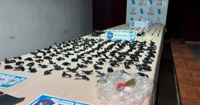 Se desarticularon puntos de venta de droga y se detuvo a tres personas