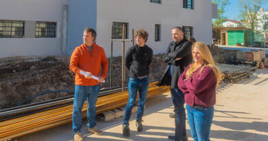 Juan Andreotti recorrió el avance de obra de 92 viviendas reactivadas por el Municipio Juan Andreotti recorrió el avance de obra de 92 viviendas reactivadas por el Municipio