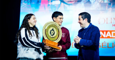 Nardini inauguró la 3ra edición de las Olimpiadas Malvinenses Nardini inauguró la 3ra edición de las Olimpiadas Malvinenses