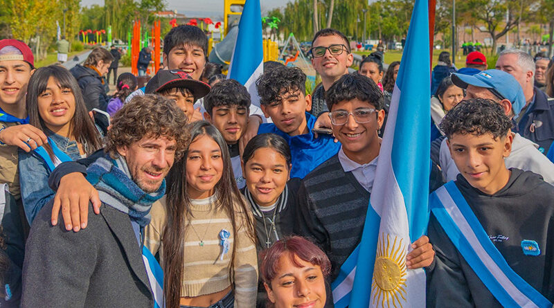 Juan Andreotti participó del festejo del 25 de Mayo en San Fernando