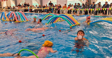 Centenares de vecinos fueron parte de diferentes encuentros de natación en los polideportivos del Municipio de Tigre