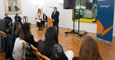 Naturgy Argentina celebró los 15 años de su programa “Emprendedores Sociales” en la Embajada de España Naturgy Argentina celebró los 15 años de su programa “Emprendedores Sociales” en la Embajada de España