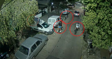 Carapachay: cinco sospechosos en bicicleta intentaron robar una casa y fueron detenidos por el seguimiento de ESCUDO