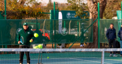 Con un torneo de tenis se inauguró las renovadas canchas del Campo de Deportes N° 6