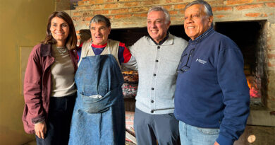 Julio Zamora acompañó los festejos por el 24° aniversario del Centro de Jubilados Santa Marta