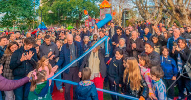Juan Andreotti inauguró la Nueva Plaza “Padre Jorge Luis Lagazio” Juan Andreotti inauguró la Nueva Plaza “Padre Jorge Luis Lagazio”