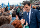 Promesa multitudinaria: 3.400 alumnos juraron lealtad a la bandera Promesa multitudinaria: 3.400 alumnos juraron lealtad a la bandera