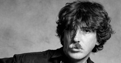 “Los Ángeles de Charly”: Vicente López presenta una muestra fotográfica en honor a Charly García en Quinta Trabucco “Los Ángeles de Charly”: Vicente López presenta una muestra fotográfica en honor a Charly García en Quinta Trabucco