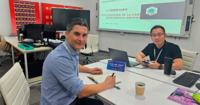 Técnicos paceños se forman en China para implementar nuevas carreras en el Polo Universitario Internacional Técnicos paceños se forman en China para implementar nuevas carreras en el Polo Universitario Internacional
