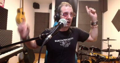 Entrevista a Renzo Piqué, músico Entrevista a Renzo Piqué, músico