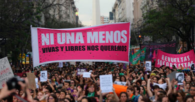 Cada 42 horas una mujer es víctima de femicidio en Argentina Cada 42 horas una mujer es víctima de femicidio en Argentina