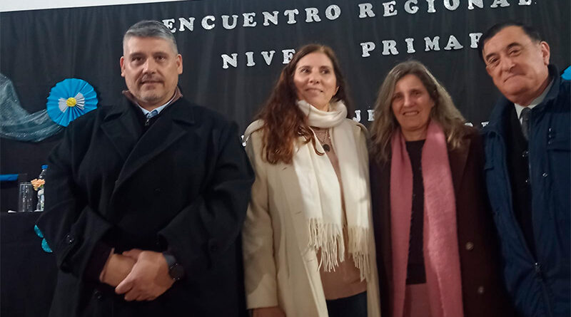 En el Instituto Evangélico de la Asamblea Cristiana… En el Instituto Evangélico de la Asamblea Cristiana…