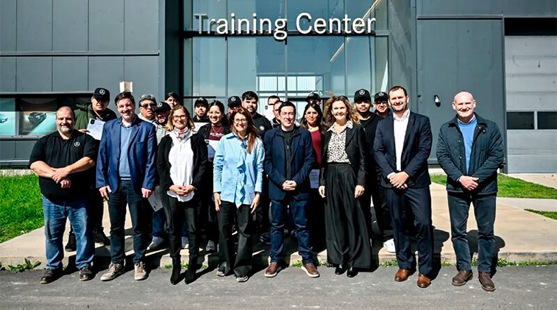 Leo Nardini visitó el Training Center de Mercedes-Benz en Tortuguitas Leo Nardini visitó el Training Center de Mercedes-Benz en Tortuguitas