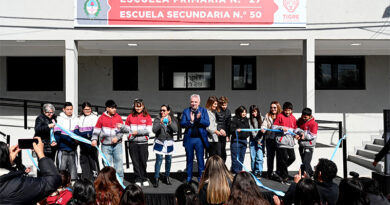 En Rincón de Milberg, Julio Zamora inauguró la ampliación y renovación de la EES N°50 y la EP N°27