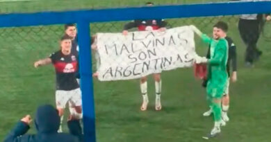 La Libertad Avanza le sacó tarjeta roja a la CONMEBOL: Tigre se unió por Malvinas La Libertad Avanza le sacó tarjeta roja a la CONMEBOL: Tigre se unió por Malvinas