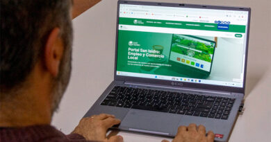 Más de 300 vecinos ya consiguieron trabajo con el acompañamiento del Municipio Más de 300 vecinos ya consiguieron trabajo con el acompañamiento del Municipio