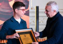 Semana Internacional del Ajedrez: en el MAT, Julio Zamora recibió al Gran Maestro Faustino Oro