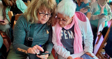 Se realizó una nueva jornada con adultos mayores de Tigre con el objetivo de fortalecer su inclusión digital Se realizó una nueva jornada con adultos mayores de Tigre con el objetivo de fortalecer su inclusión digital