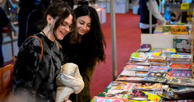 Más de 150 mil personas visitaron la 7ª Feria del Libro de Malvinas Argentinas Más de 150 mil personas visitaron la 7ª Feria del Libro de Malvinas Argentinas