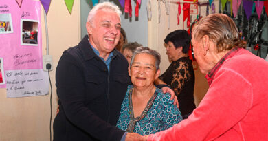 Julio Zamora acompañó el aniversario 27 del “Centro de Jubilados y Pensionados Manantial de Vida” Julio Zamora acompañó el aniversario 27 del “Centro de Jubilados y Pensionados Manantial de Vida”