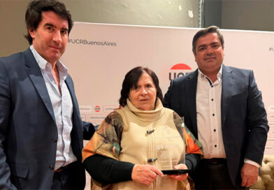 La UCR bonaerense homenajeó a Sergio Karakachoff La UCR bonaerense homenajeó a Sergio Karakachoff