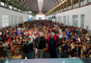 Más de 15.000 jóvenes colmaron la charla “Mono x Dalto” en el Polo Universitario Más de 15.000 jóvenes colmaron la charla “Mono x Dalto” en el Polo Universitario