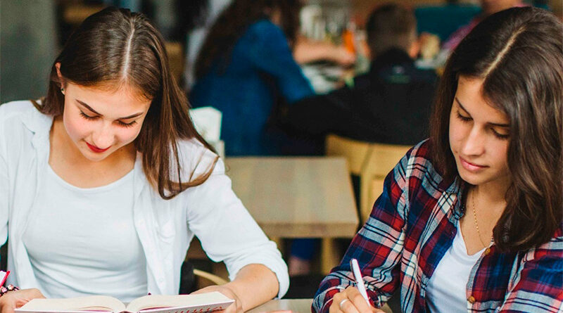 Estudiantes de secundaria pueden acceder a los talleres de apoyo escolar que brinda el Municipio de Tigre Estudiantes de secundaria pueden acceder a los talleres de apoyo escolar que brinda el Municipio de Tigre