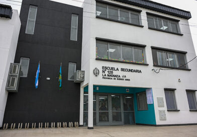 Kicillof inauguró dos edificios educativos en La Matanza